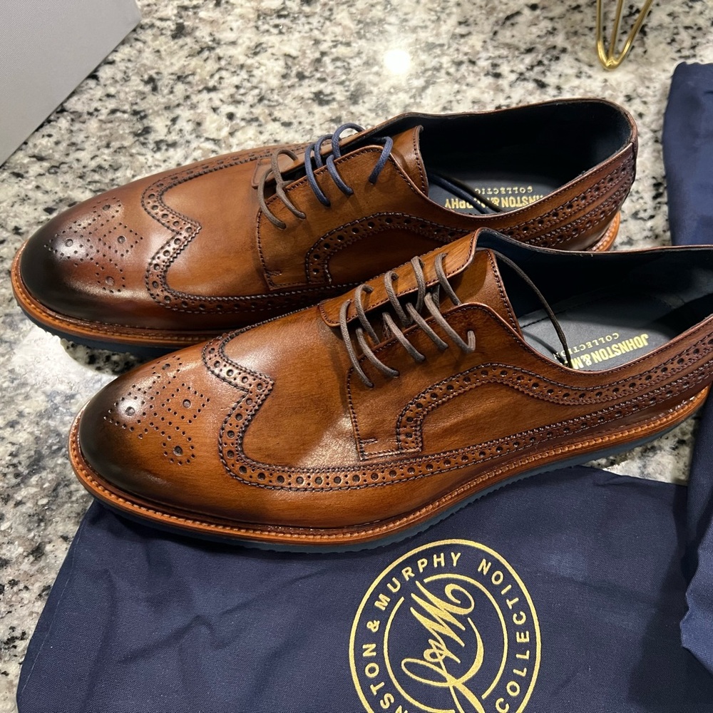 Johnston & Murphy Collection Men's Tan Brogue Oxfords made in Italy